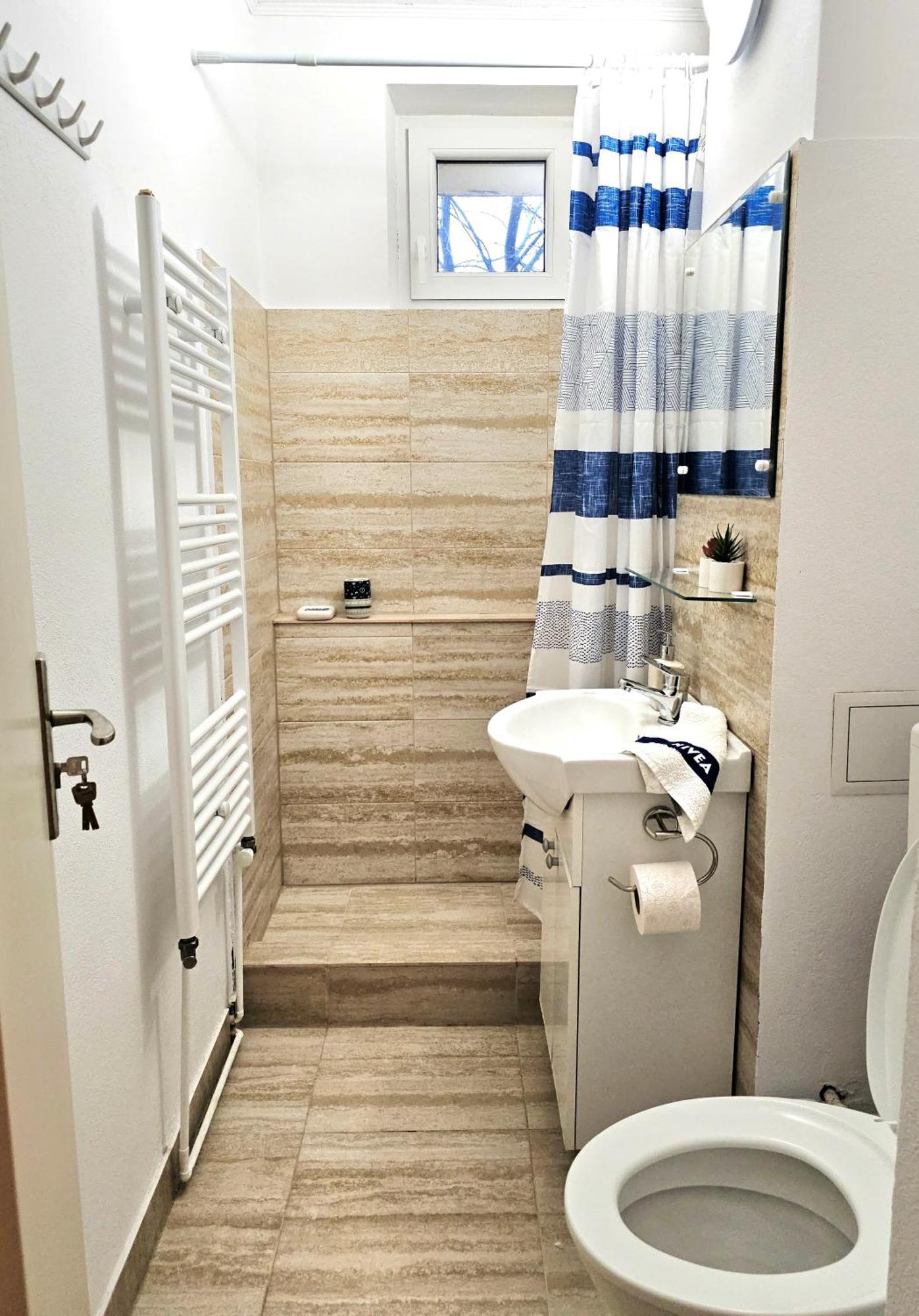 Aparthotel Sibiu Cedonia Exteriör bild