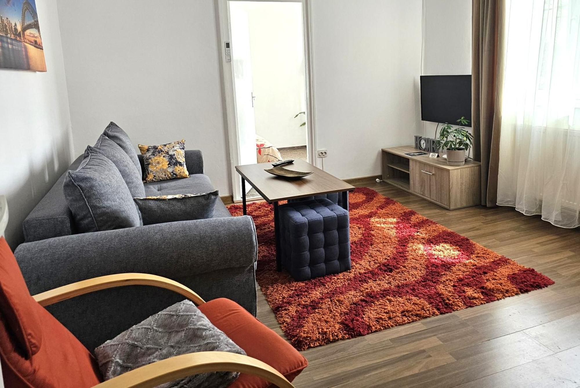 Aparthotel Sibiu Cedonia Exteriör bild